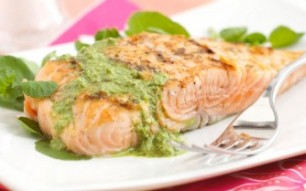 Grilled Salmon Fillet with Herb Yogurt Sauce