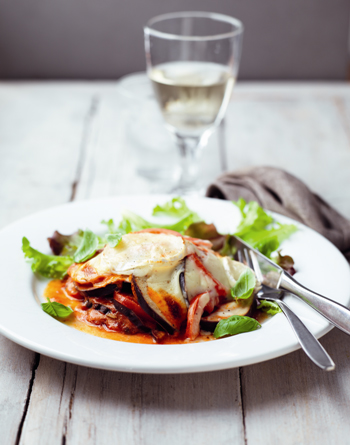 Aubergine cheddar bake