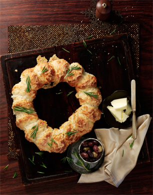 Pull Apart Cheese Wreath